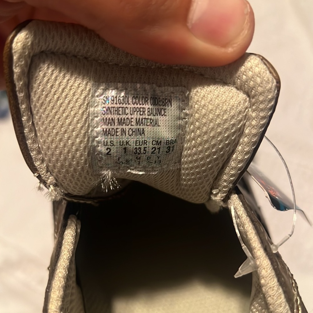 Sketcher Little Kids Shoes with No Laces - Picture 3 of 4